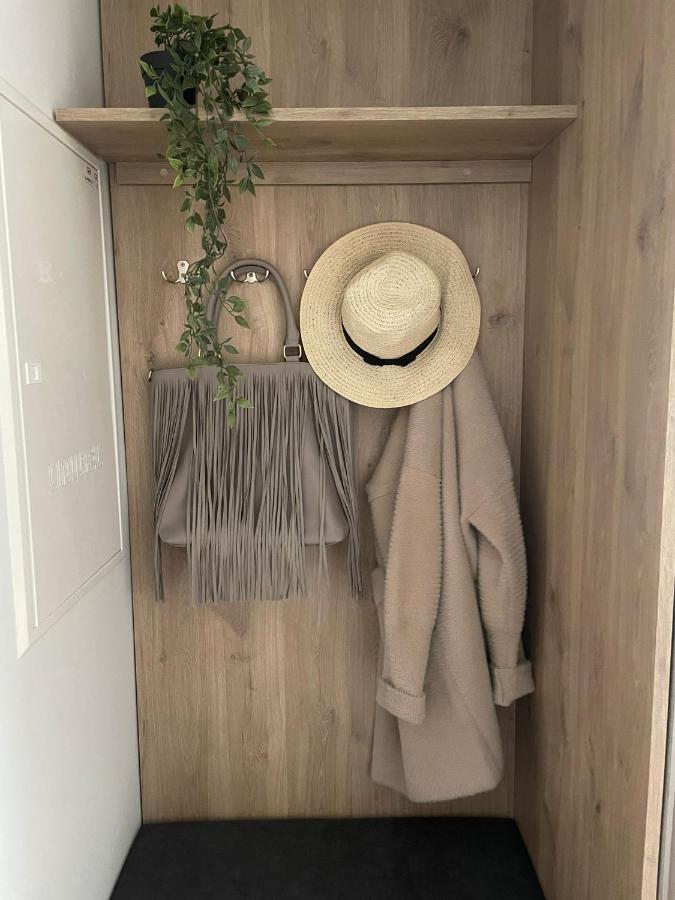 Apartament Kameralis Old Town - Klimatyzacja - Balkon - Winda Elblag Buitenkant foto