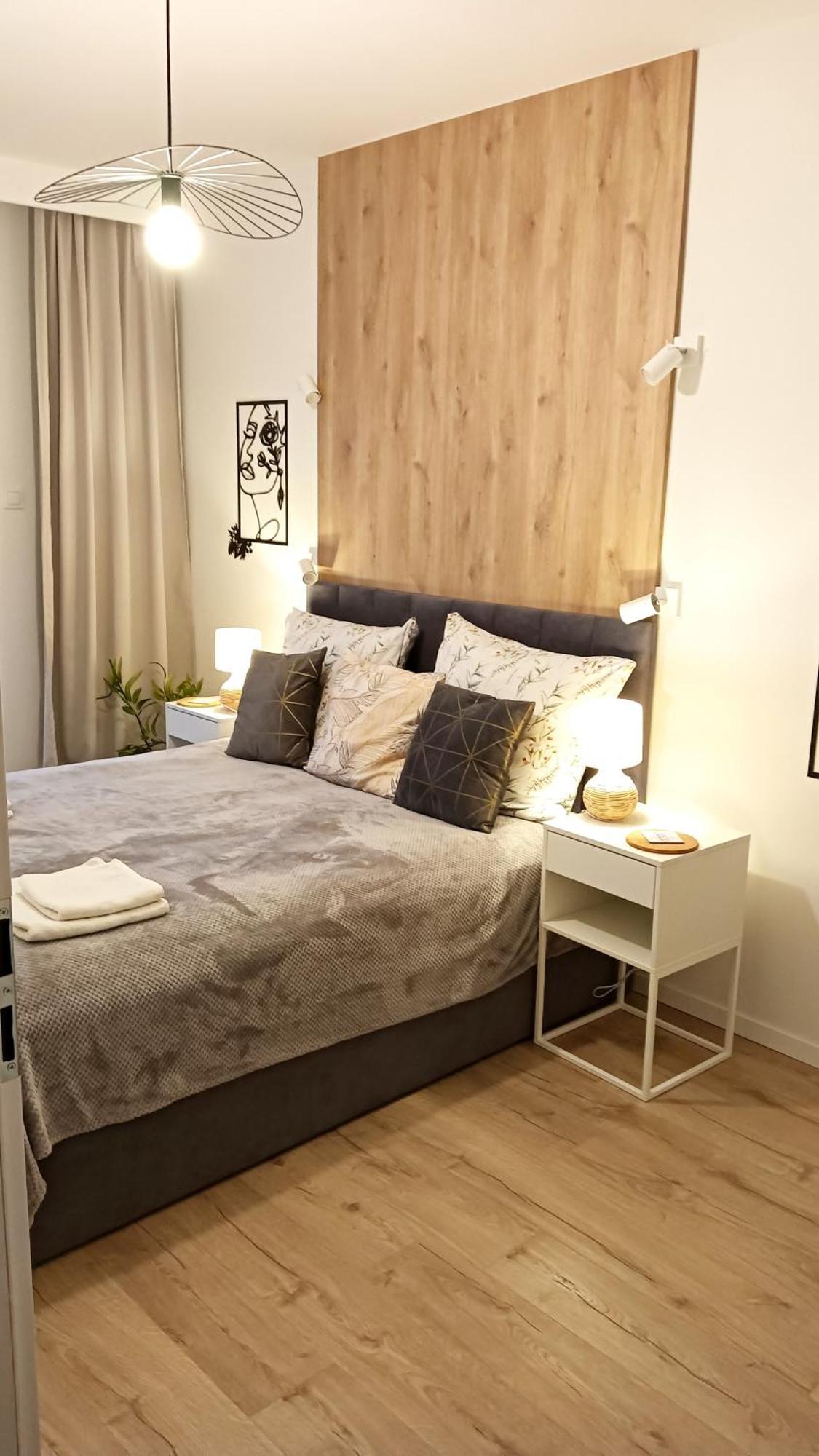 Apartament Kameralis Old Town - Klimatyzacja - Balkon - Winda Elblag Buitenkant foto